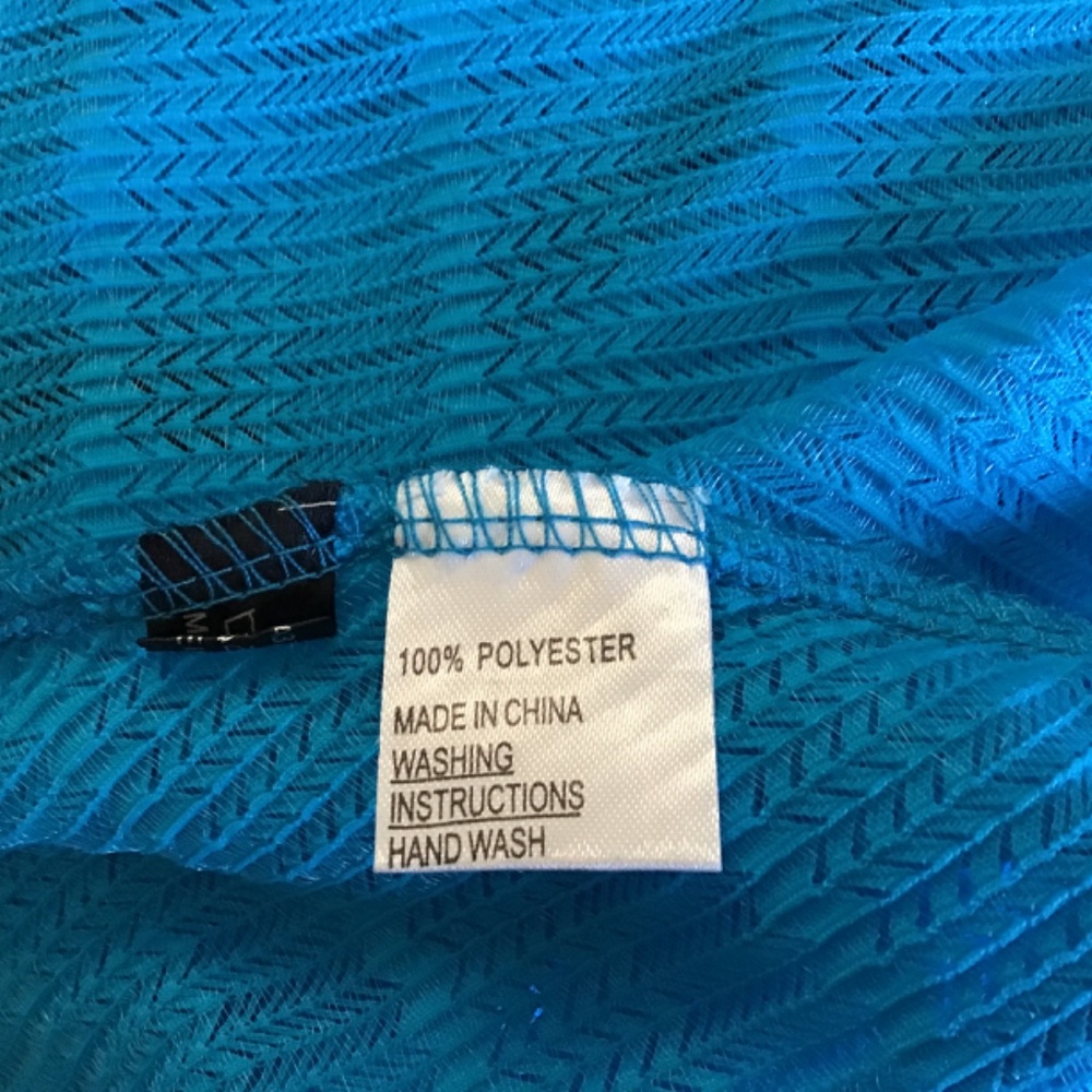 Boho NWOT Creation Beach coverup size large with pockets, button accent or top - Picture 8 of 9